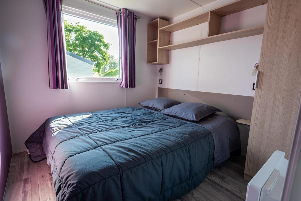 Camping Les Falaises De Toussaint Exterior photo