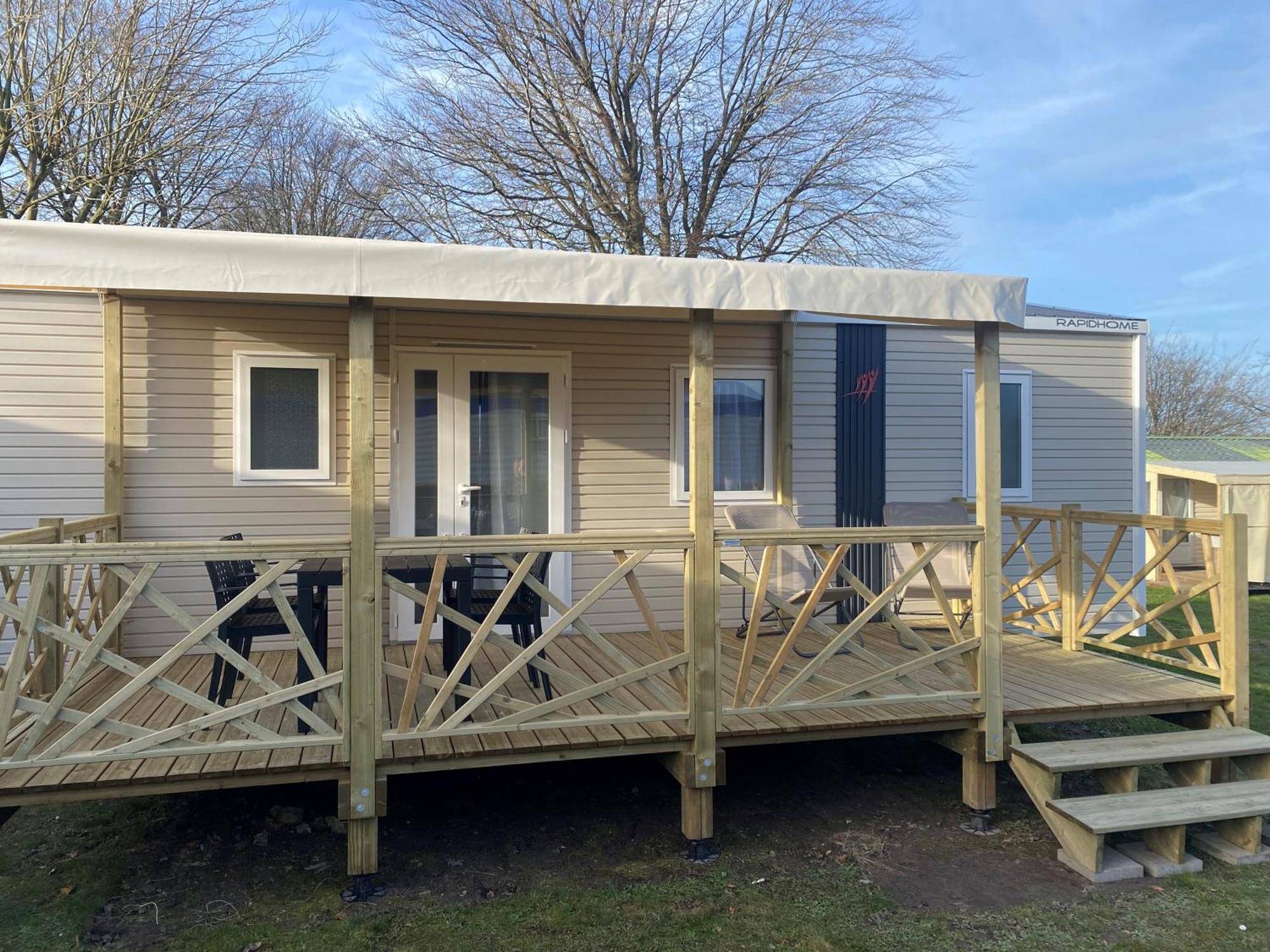 Camping Les Falaises De Toussaint Exterior photo